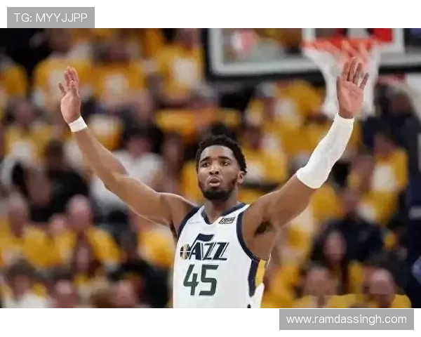 多诺万父亲辞世享年八十五岁哀思