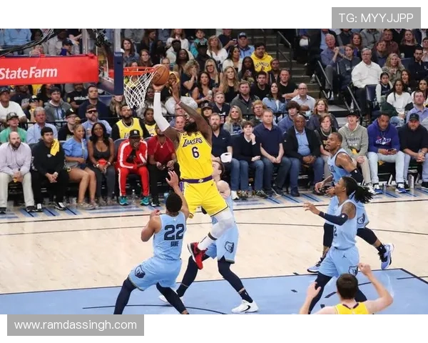 [NBA]莫兰特缺阵 开拓者主场力克灰熊.